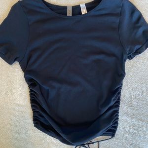SMALL BLACK OPEN BACK TOP